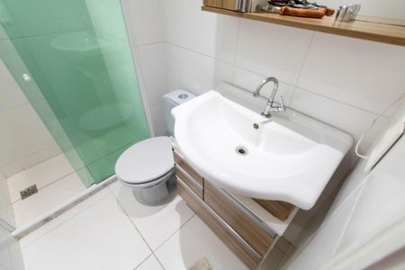 Apartamento para alugar com 62m², 2 quartos e sem vaga Apartamento para alugar com 62m², 2 quartos e sem vagaBanheiro