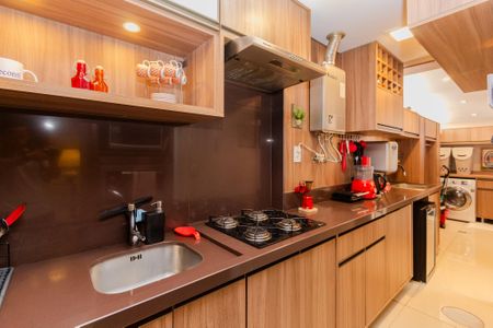 Apartamento à venda com 200m², 3 quartos e 2 vagasCozinha e Área de Serviço