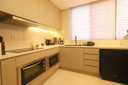 Apartamento para alugar com 90m², 1 quarto e 1 vagacozinha