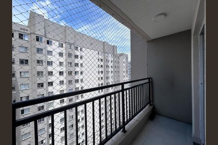 Apartamento para alugar com 43m², 2 quartos e 1 vagaVaranda e área de serviço 