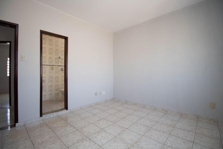 Casa para alugar com 280m², 4 quartos e 4 vagasSuíte 2