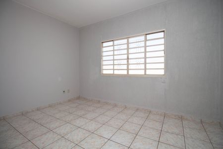 Casa para alugar com 280m², 4 quartos e 4 vagasSuíte 3