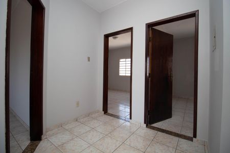 Casa para alugar com 280m², 4 quartos e 4 vagasCorredor