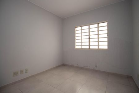 Casa para alugar com 280m², 4 quartos e 4 vagasQuarto