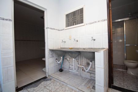 Casa para alugar com 280m², 4 quartos e 4 vagasÁrea de Serviço