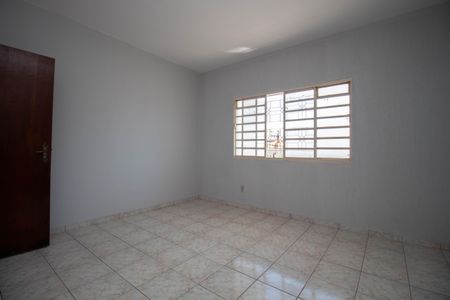 Casa para alugar com 280m², 4 quartos e 4 vagasSuíte 1