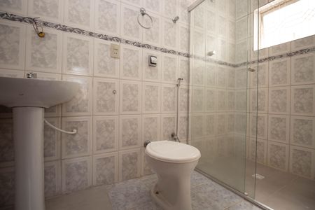 Casa para alugar com 280m², 4 quartos e 4 vagasBanheiro da Suíte 2