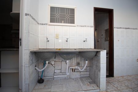 Casa para alugar com 280m², 4 quartos e 4 vagasÁrea de Serviço