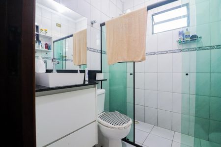 Casa para alugar com 150m², 3 quartos e 2 vagas Casa para alugar com 150m², 3 quartos e 2 vagasBanheiro Social