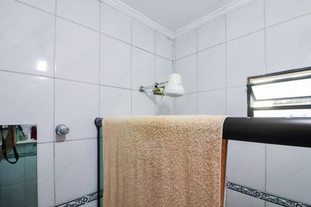 Casa para alugar com 150m², 3 quartos e 2 vagas Casa para alugar com 150m², 3 quartos e 2 vagasBanheiro Social