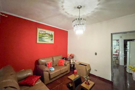 Casa à venda com 170m², 2 quartos e 2 vagasSala