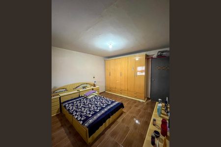 Casa à venda com 170m², 2 quartos e 2 vagasQuarto 1