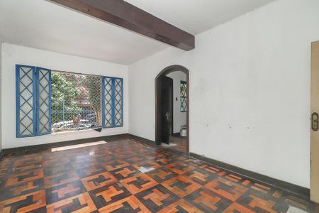 Casa à venda com 240m², 4 quartos e 2 vagasSala