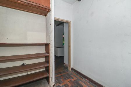 Casa à venda com 240m², 4 quartos e 2 vagasQuarto 4