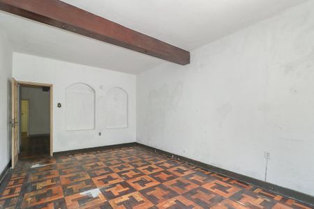 Sala de casa à venda com 4 quartos, 240m² em Petrópolis, Porto Alegre