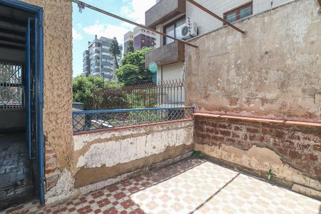 Casa à venda com 240m², 4 quartos e 2 vagasVaranda