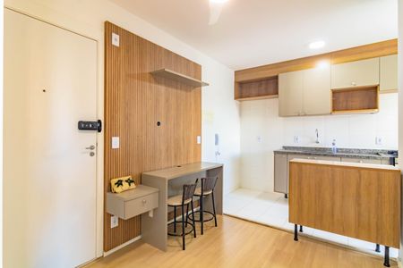 Apartamento para alugar com 2 quartos, 34m² em Jardim Itacolomi, São Paulo