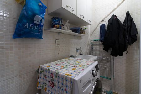 Casa de condomínio à venda com 96m², 3 quartos e 2 vagas Casa de condomínio à venda com 96m², 3 quartos e 2 vagasÁrea de Serviço