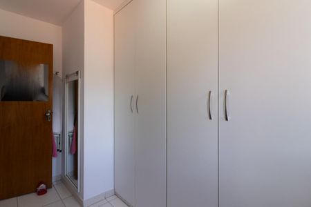 Casa de condomínio à venda com 96m², 3 quartos e 2 vagas Casa de condomínio à venda com 96m², 3 quartos e 2 vagasQuarto 1