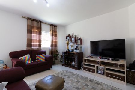 Casa de condomínio à venda com 96m², 3 quartos e 2 vagas Casa de condomínio à venda com 96m², 3 quartos e 2 vagasSala