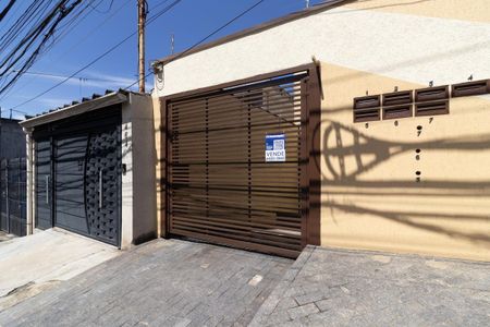 Casa de condomínio à venda com 96m², 3 quartos e 2 vagas Casa de condomínio à venda com 96m², 3 quartos e 2 vagasFachada e Plaquinha