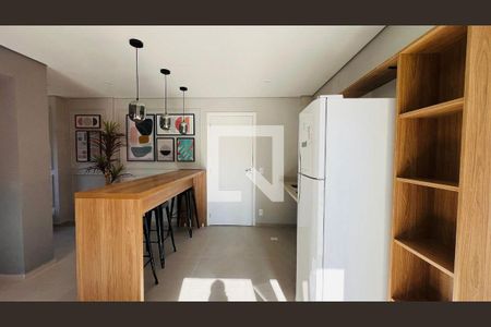 Apartamento para alugar com 35m², 2 quartos e sem vagaÁrea comum - Salão de festas