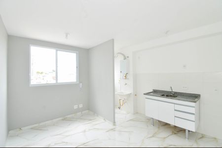 Sala de apartamento para alugar com 2 quartos, 35m² em Vila Galvão, Guarulhos