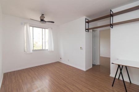 Sala de apartamento para alugar com 1 quarto, 40m² em Teresópolis, Porto Alegre