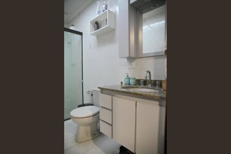 Apartamento à venda com 100m², 3 quartos e 3 vagasBanheiro 