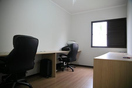 Apartamento à venda com 100m², 3 quartos e 3 vagasQuarto 3