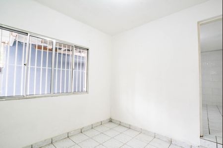 Sala de casa para alugar com 2 quartos, 125m² em Vila Lutécia, Santo André