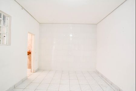 Quarto Suíte de casa para alugar com 2 quartos, 125m² em Vila Lutécia, Santo André