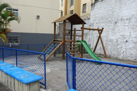 Apartamento para alugar com 40m², 2 quartos e 2 vagasÁrea comum - Playground