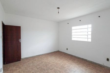 Casa para alugar com 360m², 3 quartos e 2 vagas Casa para alugar com 360m², 3 quartos e 2 vagasQuarto 1