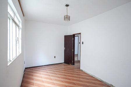 Casa para alugar com 360m², 3 quartos e 2 vagas Casa para alugar com 360m², 3 quartos e 2 vagasQuarto 2