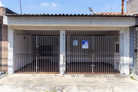 Casa para alugar com 155m², 2 quartos e 2 vagasFachada
