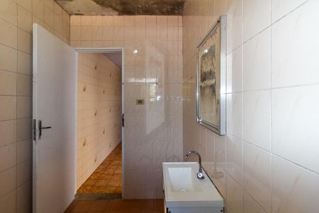 Casa para alugar com 155m², 2 quartos e 2 vagasBanheiro