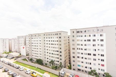 Vista  de apartamento à venda com 2 quartos, 42m² em Jardim Boa Vista (zona Oeste), Osasco