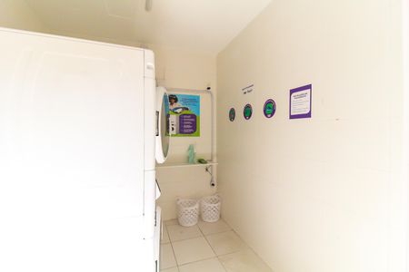 Apartamento para alugar com 32m², 2 quartos e sem vaga Apartamento para alugar com 32m², 2 quartos e sem vagaLavanderia