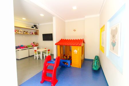 Apartamento para alugar com 32m², 2 quartos e sem vaga Apartamento para alugar com 32m², 2 quartos e sem vagaBrinquedoteca