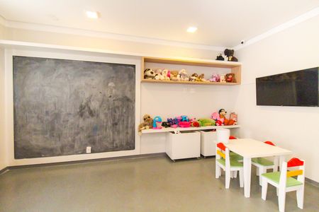 Apartamento para alugar com 32m², 2 quartos e sem vaga Apartamento para alugar com 32m², 2 quartos e sem vagaBrinquedoteca