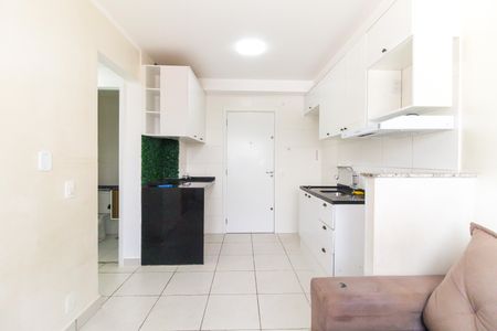 Apartamento para alugar com 32m², 2 quartos e sem vaga Apartamento para alugar com 32m², 2 quartos e sem vagaSala/Cozinha