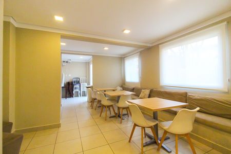 Apartamento para alugar com 32m², 2 quartos e sem vaga Apartamento para alugar com 32m², 2 quartos e sem vagaÁrea comum - Salão de festas