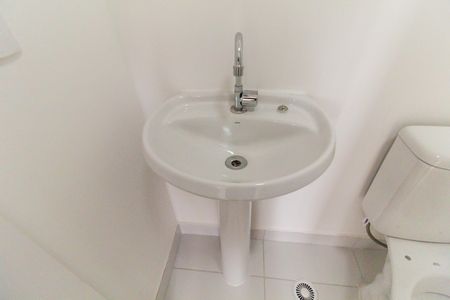 Apartamento para alugar com 32m², 2 quartos e sem vagaBanheiro