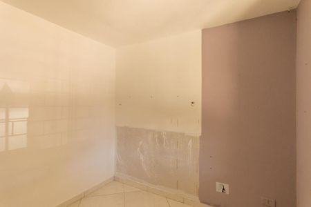 Quarto 1 de casa de condomínio para alugar com 2 quartos, 55m² em Açucena, Curitiba