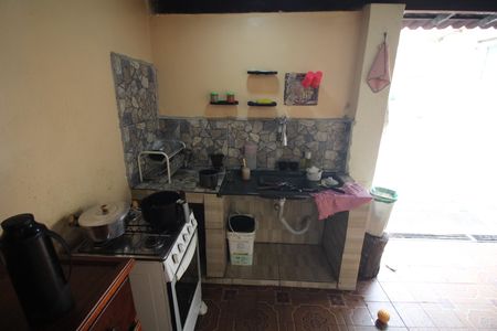 Casa para alugar com 105m², 2 quartos e 10 vagasCozinha e Área de Serviço