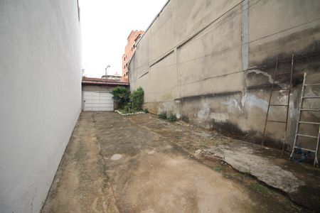Casa para alugar com 105m², 2 quartos e 10 vagasQuintal