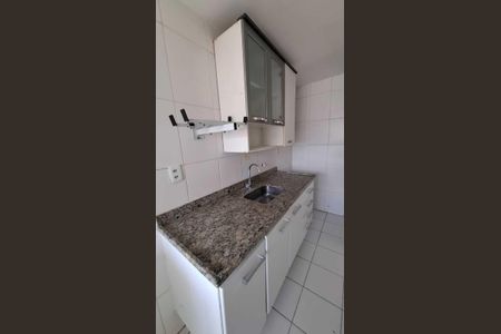 Cozinha de apartamento para alugar com 2 quartos, 68m² em Jacarepaguá, Rio de Janeiro