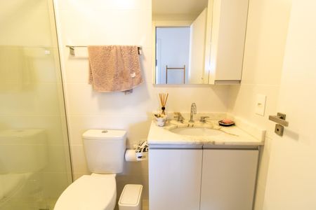 Apartamento para alugar com 61m², 2 quartos e 1 vagaBanheiro