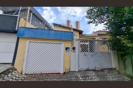 Casa à venda com 127m², 3 quartos e 4 vagasFachada
